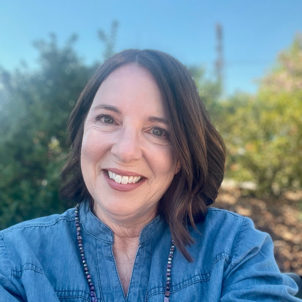 Meet your Posher, Dana